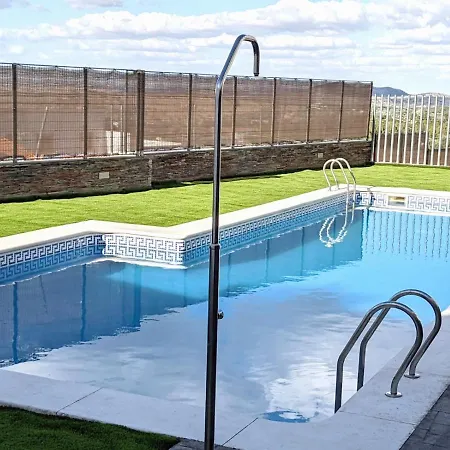 La Martela De Segura Duplex Rural Piscina شقة